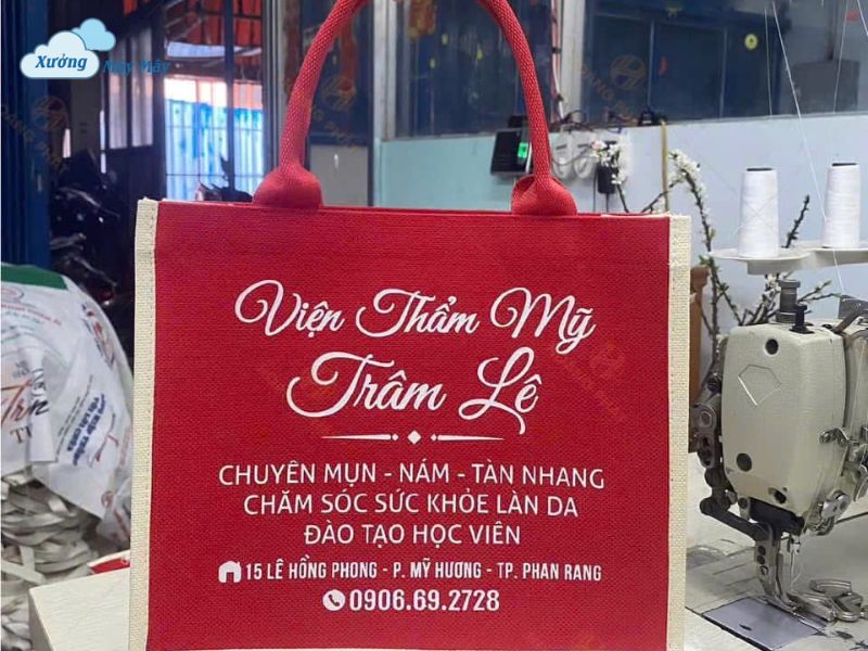 giá quà tặng túi vải in tên