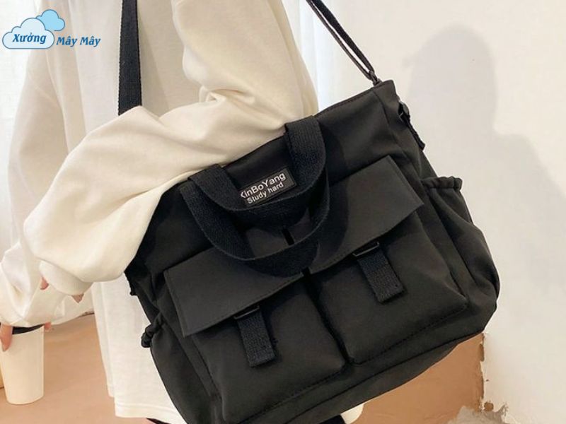 túi vải canvas đen phong cách