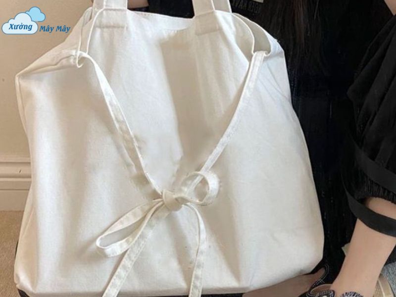 túi vải canvas trắng phong cách